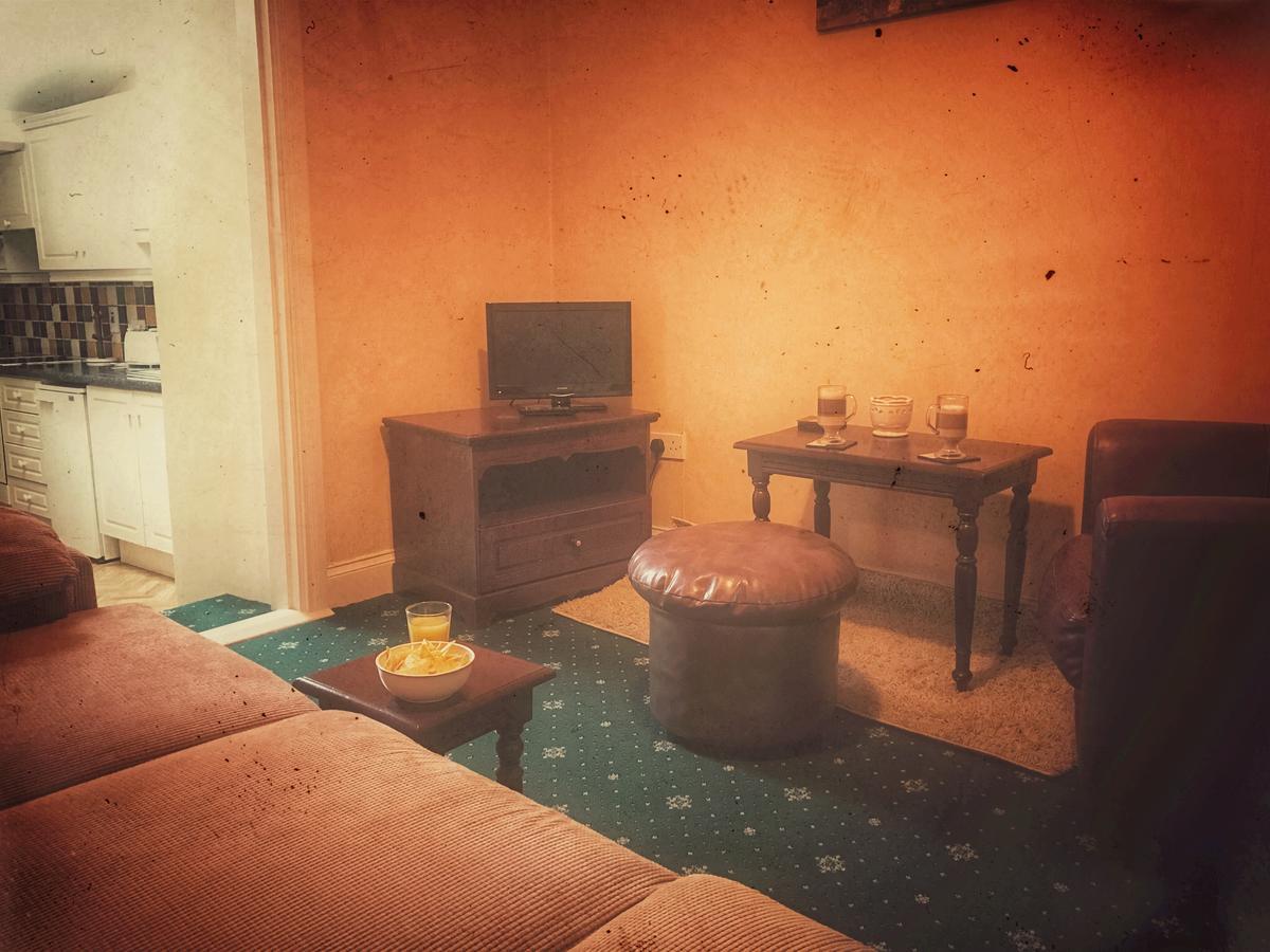 Mcmahon Guesthouse Listowel Ngoại thất bức ảnh