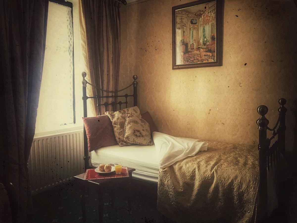 Mcmahon Guesthouse Listowel Ngoại thất bức ảnh