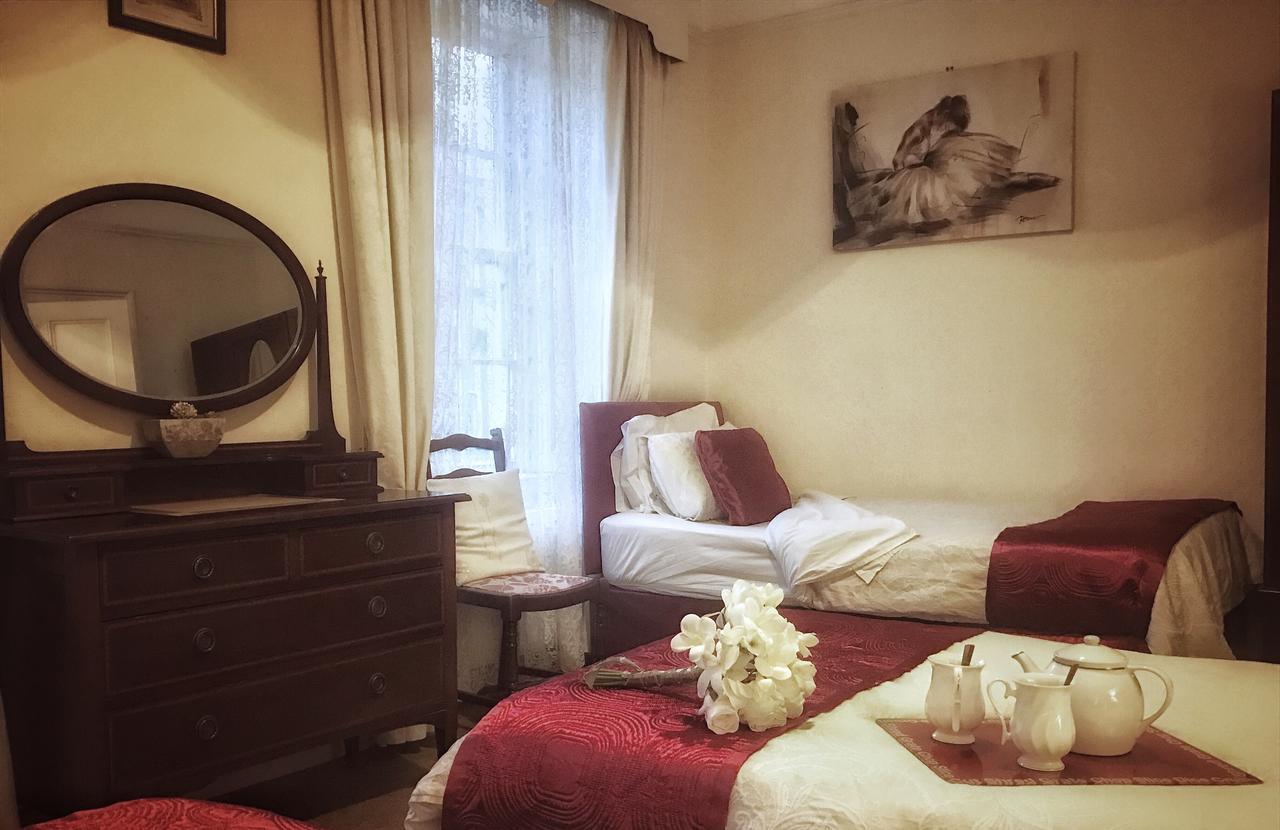 Mcmahon Guesthouse Listowel Ngoại thất bức ảnh